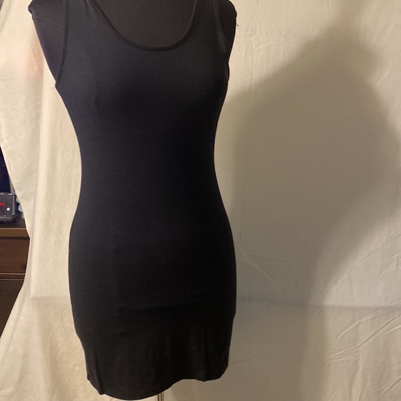 HEART & HIPS affordable luxury dress size L - Picture 4 of 4